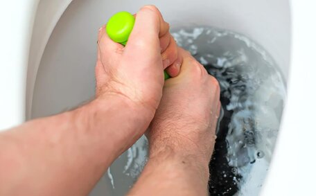 Prevent Kitchen Drain Clogs Grease